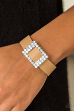 Load image into Gallery viewer, Diamond Diva - Brown